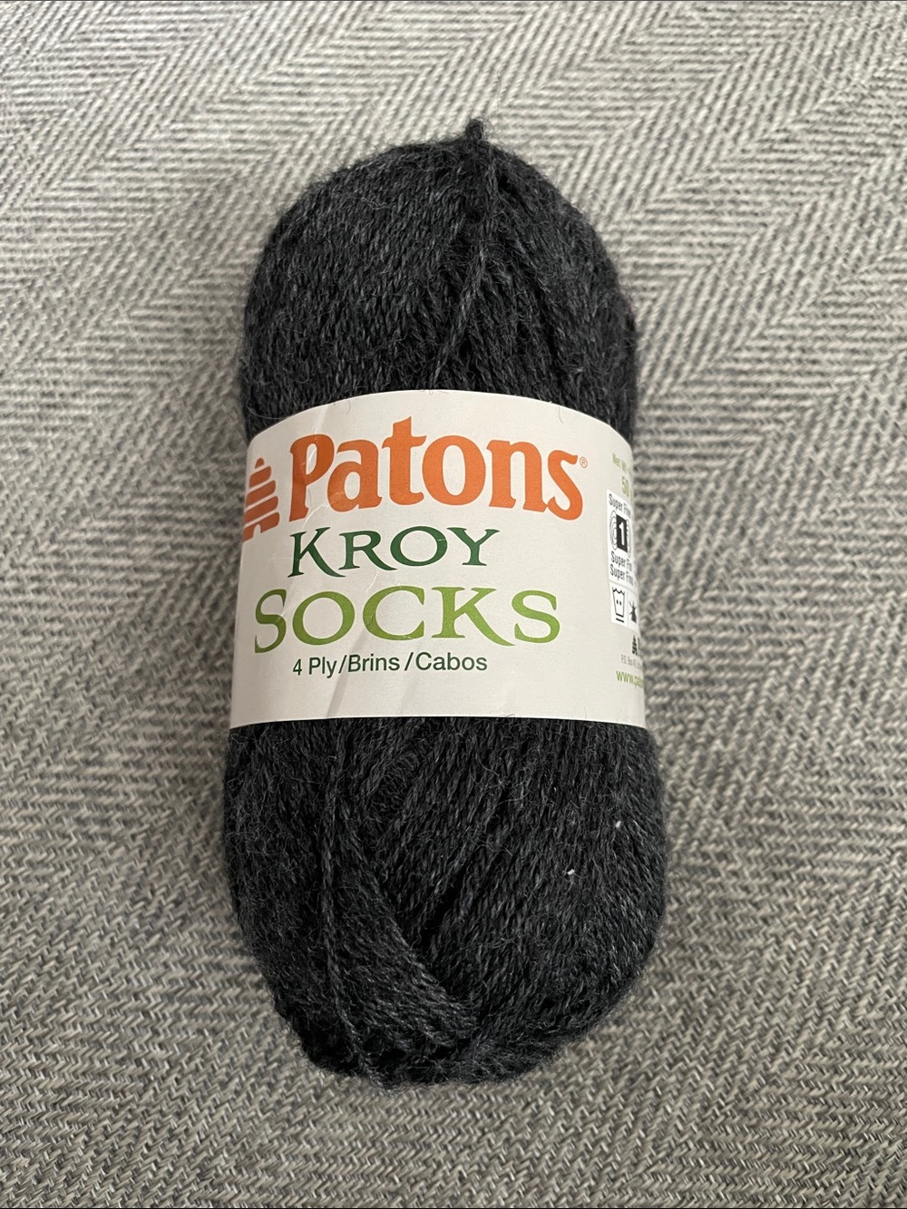 Patons Kroy Socks yarn